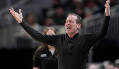 Kenny Atkinson to remain Cavs coach despite Knicks sweep in conference finals: Sources
