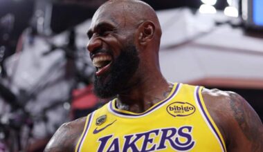 NBA World Reacts To LeBron James' Performance