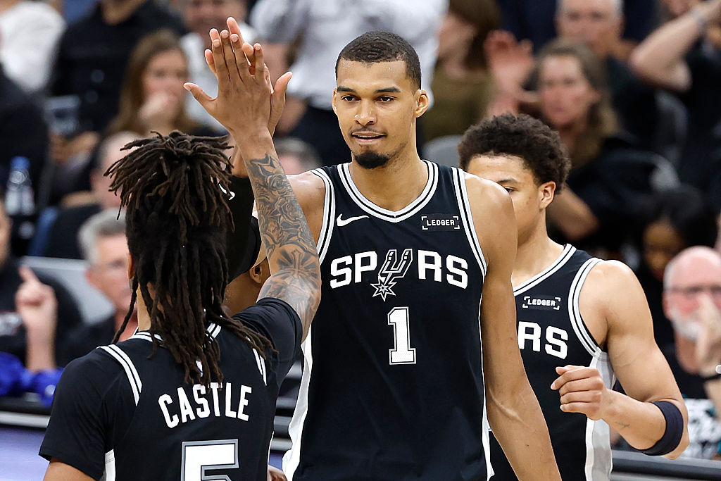 Victor Wembanyama, young Spurs continue to learn playoff lessons