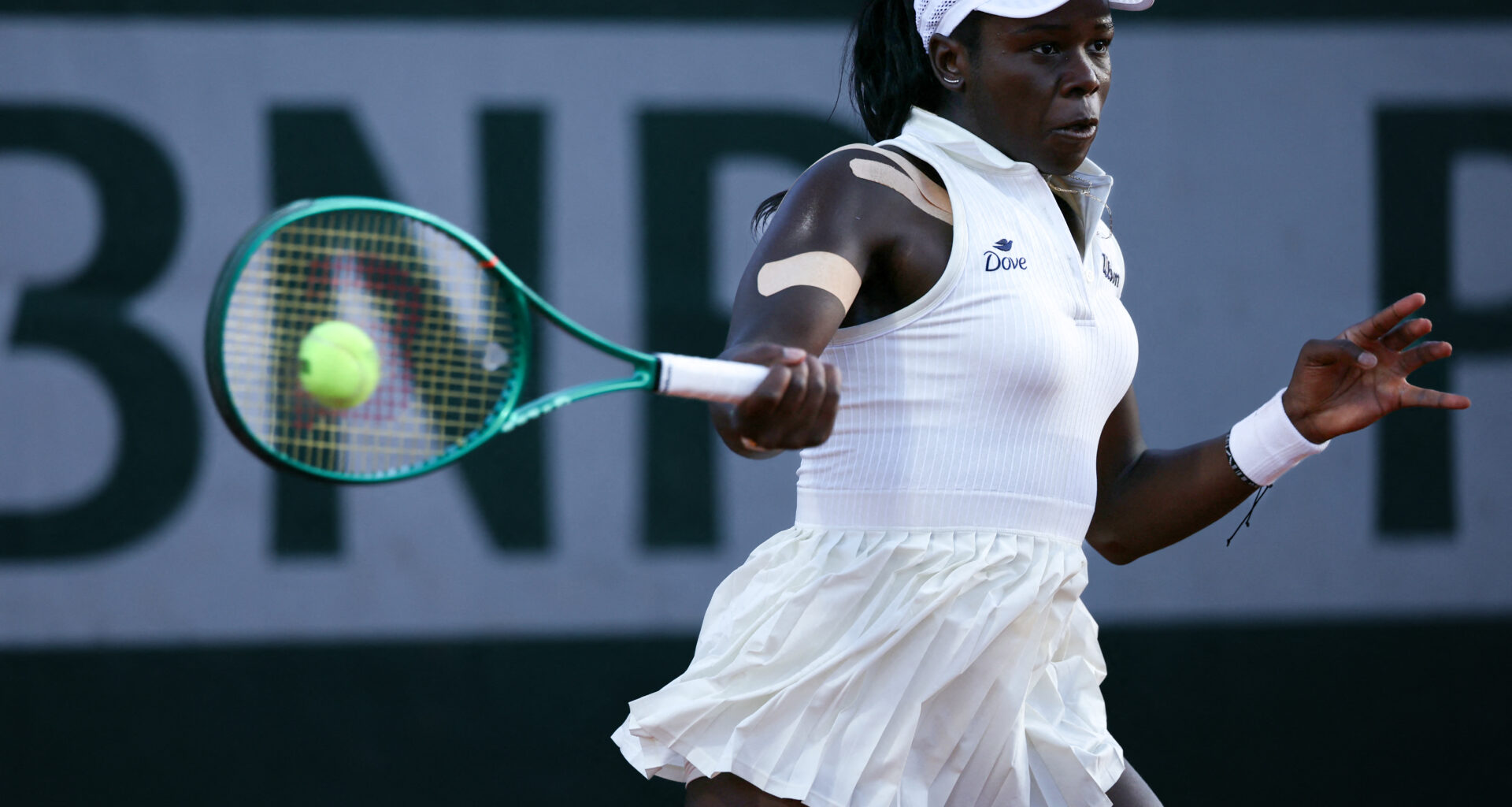 Mboko advances in Paris after defeating Bartunkova in clash of young standouts