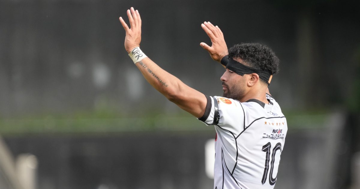 Richie Mo'unga bids farewell to Japan as Rugby World Cup push begins