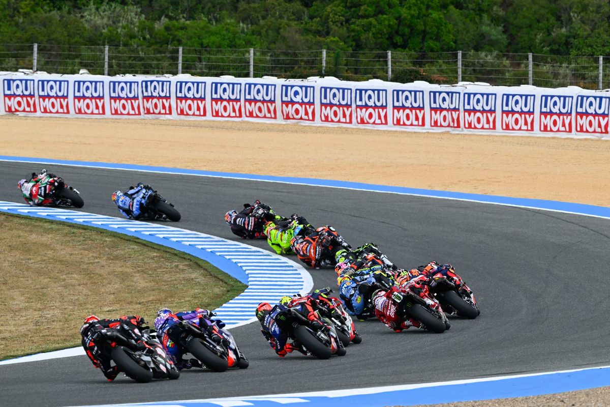 MotoGP's teams vs Liberty impasse explained as deadline looms