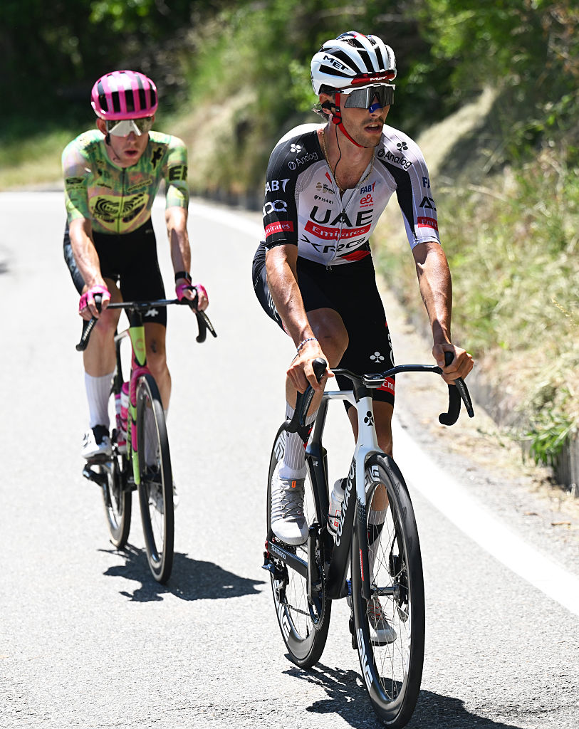 PILA - GRESSAN, ITALY - MAY 23: (L-R) Jardi Christiaan van der Lee of Netherlands and Team EF Education - EasyPost and Jan Christen of Switzerland and UAE Team Emirates - XRG compete in the breakaway during the 109th Giro d&amp;apos;Italia 2026, Stage 14 a 133km stage from Aosta to Pila - Gressan 1789m / #UCIWT / on May 23, 2026 in Pila - Gressan, Italy. (Photo by Tim de Waele/Getty Images)