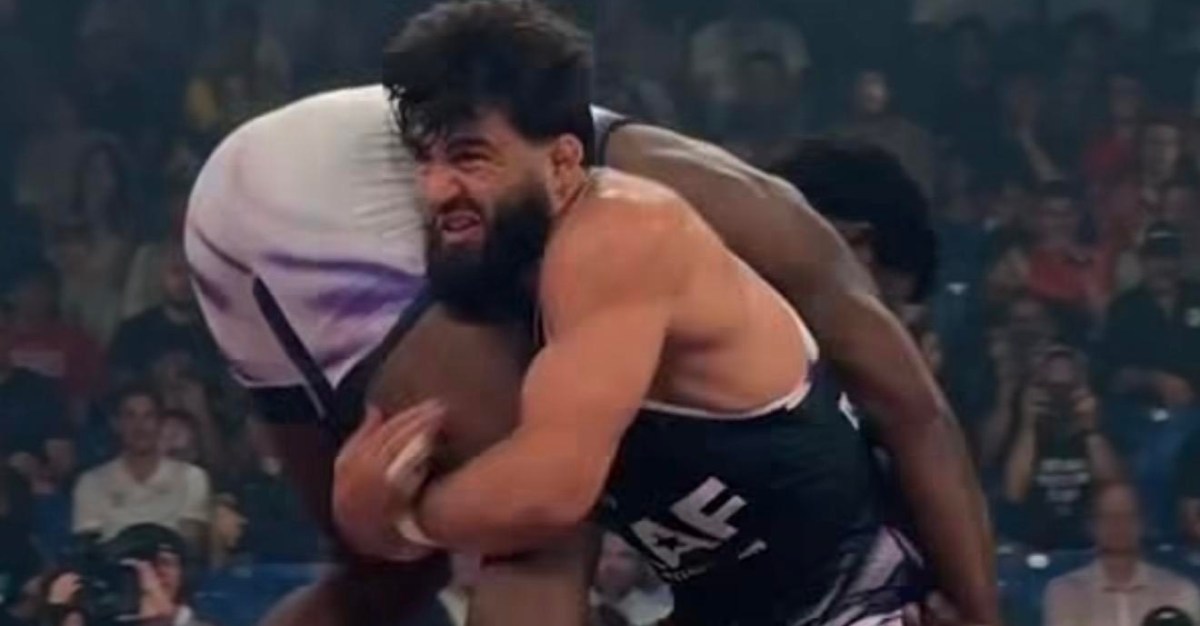RAF 9 video: Arman Tsarukyan calls out Colby Covington after scoring tech fall victory over Mugzy in first period