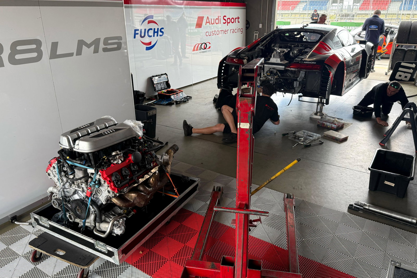 Engine issue sidelines Feeney/Schumacher at The Bend