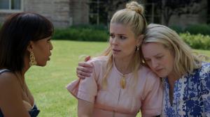 Kerry Washington, Kate Mara, and Elisabeth Moss in 'Imperfect Women'