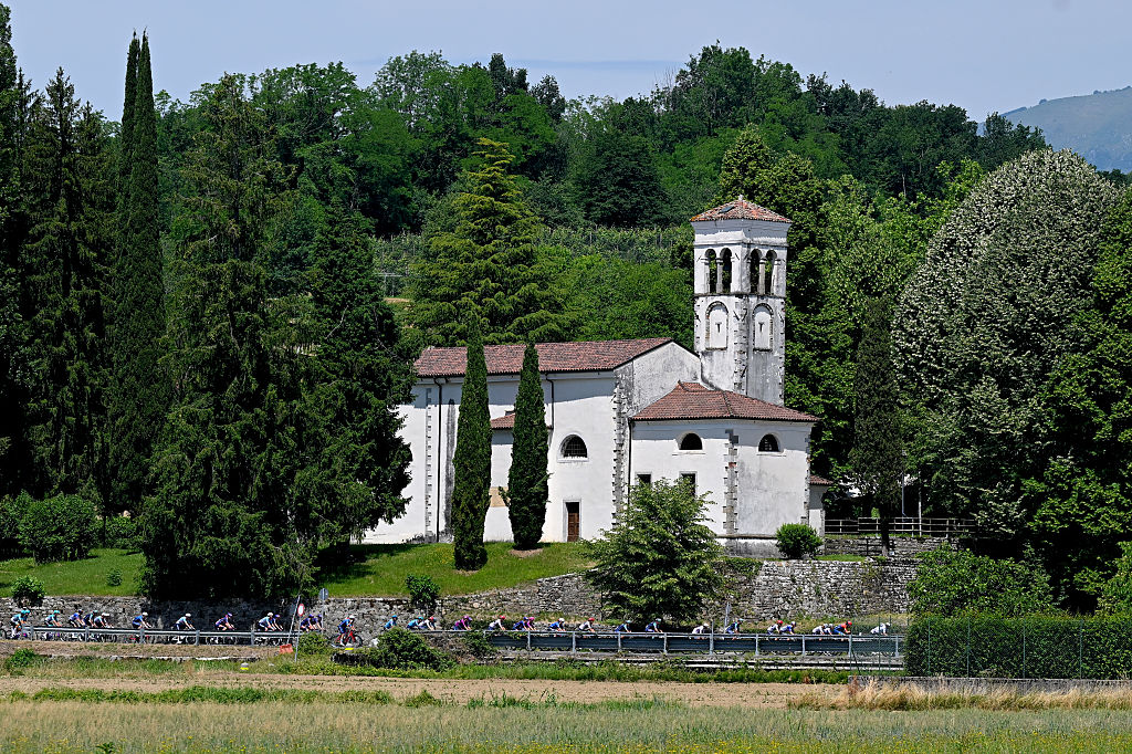 PIANCAVALLO, ITALY - MAY 30: A general view of the peloton competing during the 109th Giro d&amp;apos;Italia 2026, Stage 20 a 200km stage from Gemona del Friuli to Piancavallo 1289m / #UCIWT / on May 30, 2026 in Piancavallo, Italy. (Photo by Tim de Waele/Getty Images)