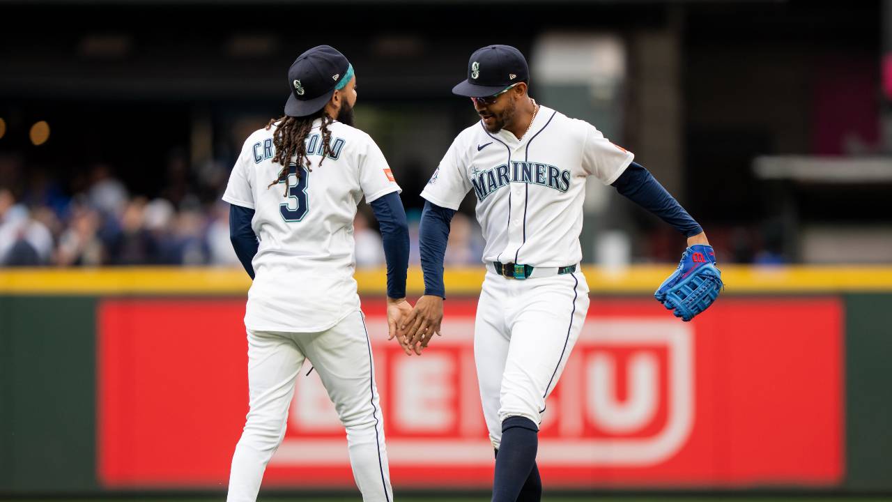 MLB Roundup: Mariners hand Braves first series loss of season