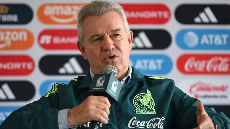 Will Mexico ban players from World Cup? Javier Aguirre threatens to drop Chivas, Toluca stars who miss May camp image