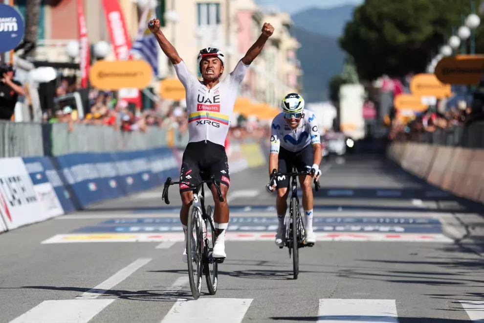 Narváez Strikes Again as Vingegaard’s Form Is Questioned