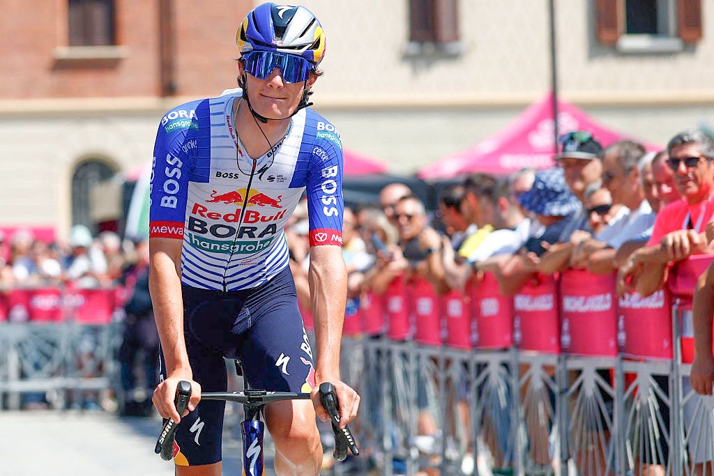 Red Bull - BORA - hansgrohe Italian rider Giulio Pellizzari arrives at the presentation prior the 17th stage of the Giro d'Italia 2026 - Tour of Italy cycling race between Cassano d'Adda and Andalo, Italy, on May 27, 2026. (Photo by Luca Bettini / AFP via Getty Images)