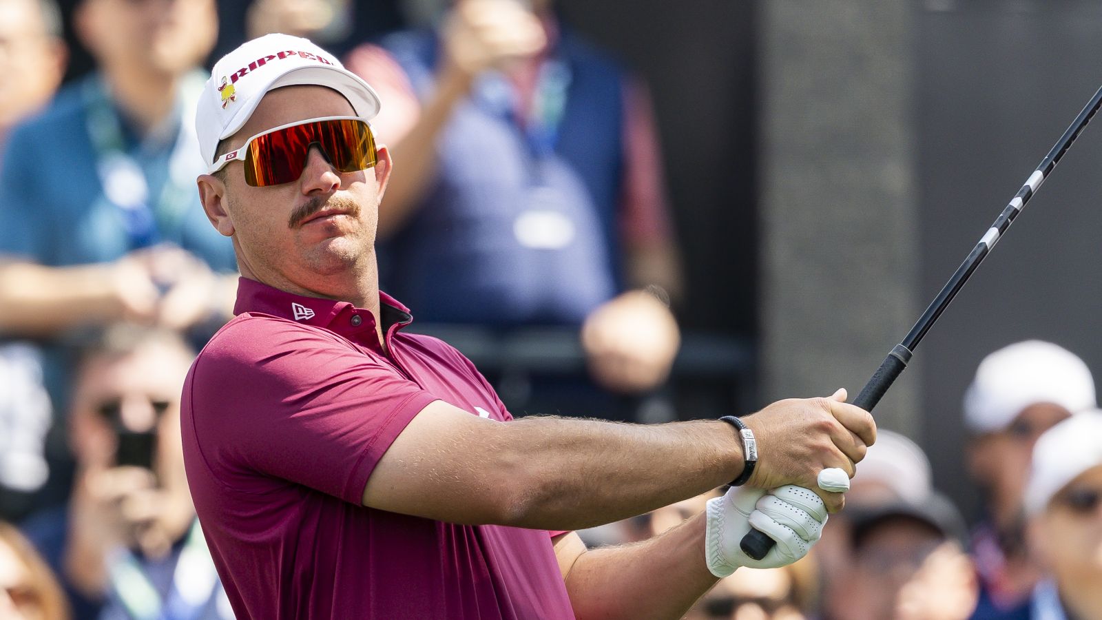 Lucas Herbert surprises himself in surging to LIV lead - News