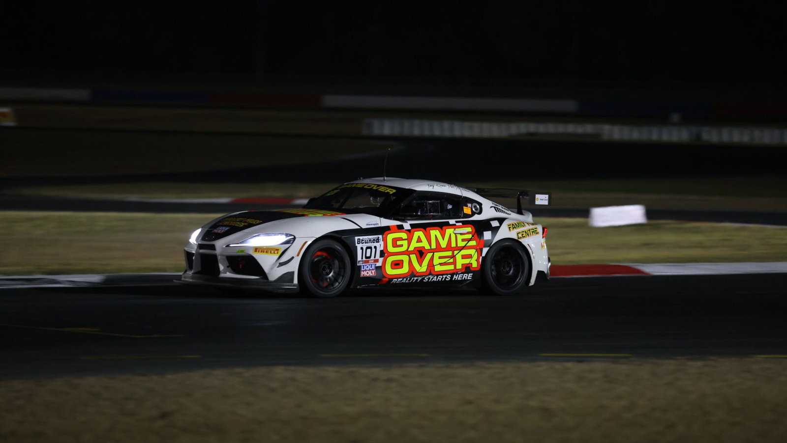 Quinn/McCutcheon take Ipswich 3 Hour victory