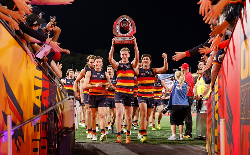 Cook the hero as Crows claim one-point Showdown win