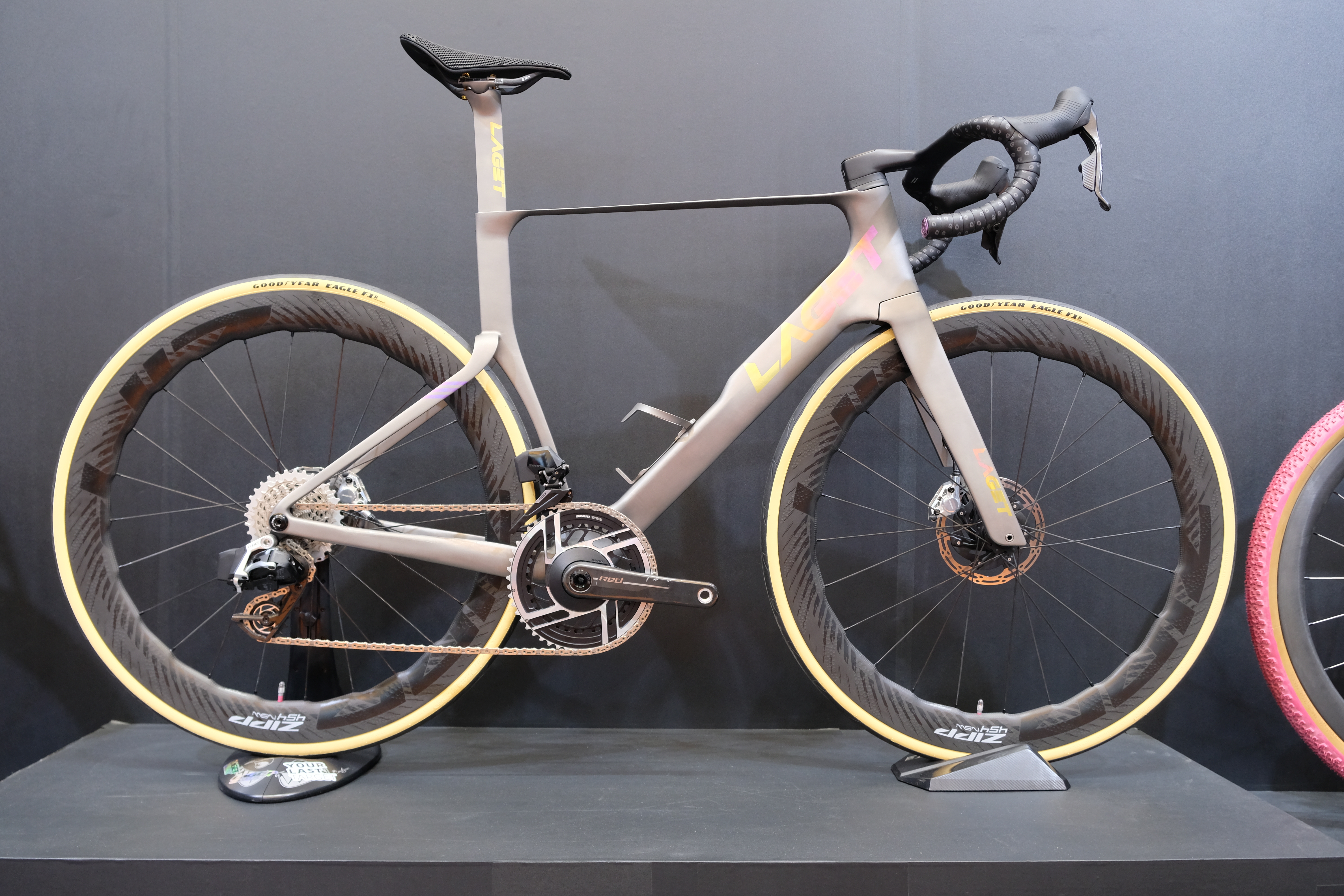 Tech from the China Cycle trade show