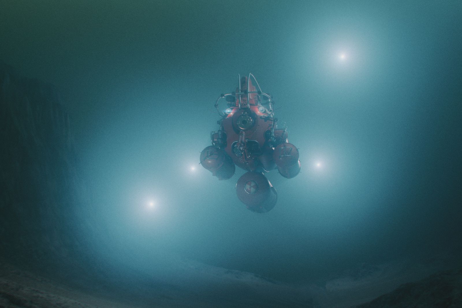 Robot submarine