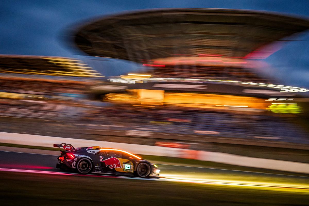 Team Verstappen in two-way race for Nurburgring 24 Hours victory