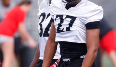 Aztecs DB Mike Lindsay has basketball bloodlines, but out to make mark in football