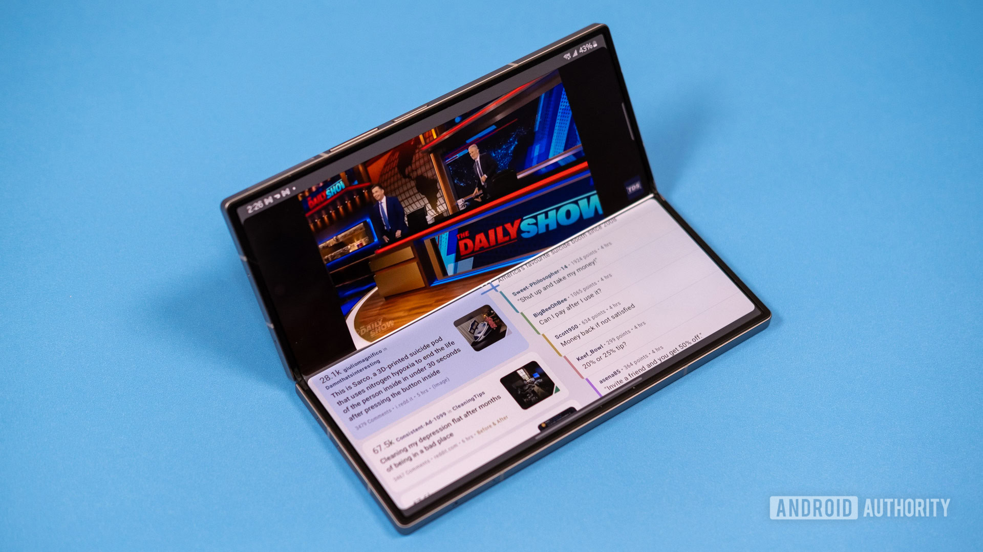Samsung Galaxy Z Fold 6 5 Samsung Galaxy Z Fold 6 multitasking 2