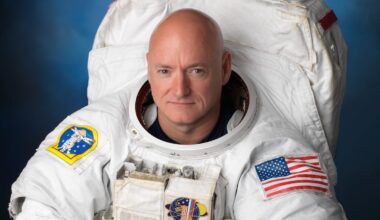 Astronaut Scott Kelly brings 'The Sky is Not the Limit' to Adelaide in rare live space exploration event
