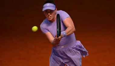 Rome: Gibson achieves claycourt milestone with first-round victory | 6 May, 2026