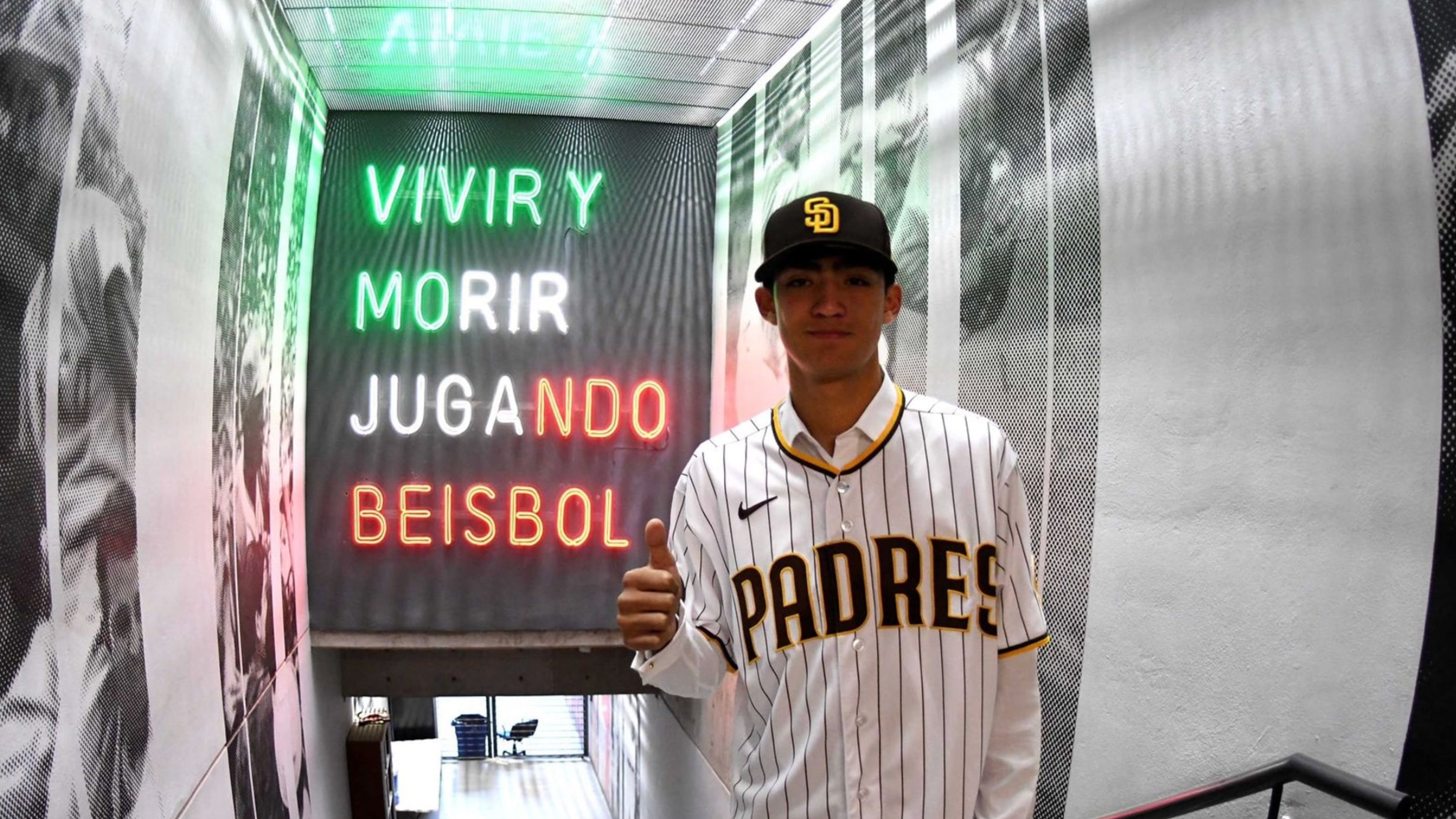 Humberto Cruz, a top pitching prospect of the San Diego Padres, pleaded guilty to a charge related to human smuggling. The 19-year-old self-deported to his native Mexico, putting his career on hold indefinitely