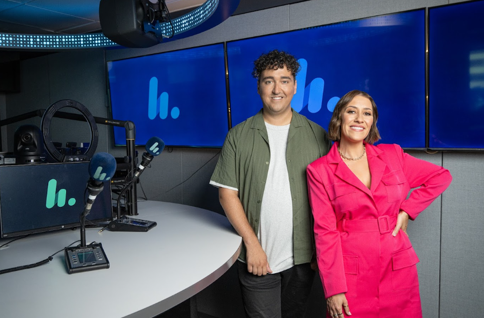 Zane Lowe to co-host The Hot Hits with Nic & Loren