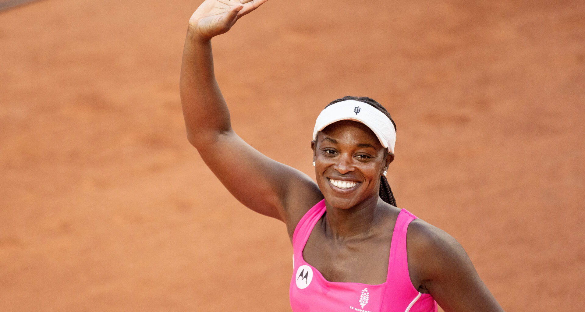 Stephens advances to French Open qualifying final round; Andreescu, Pliskova fall