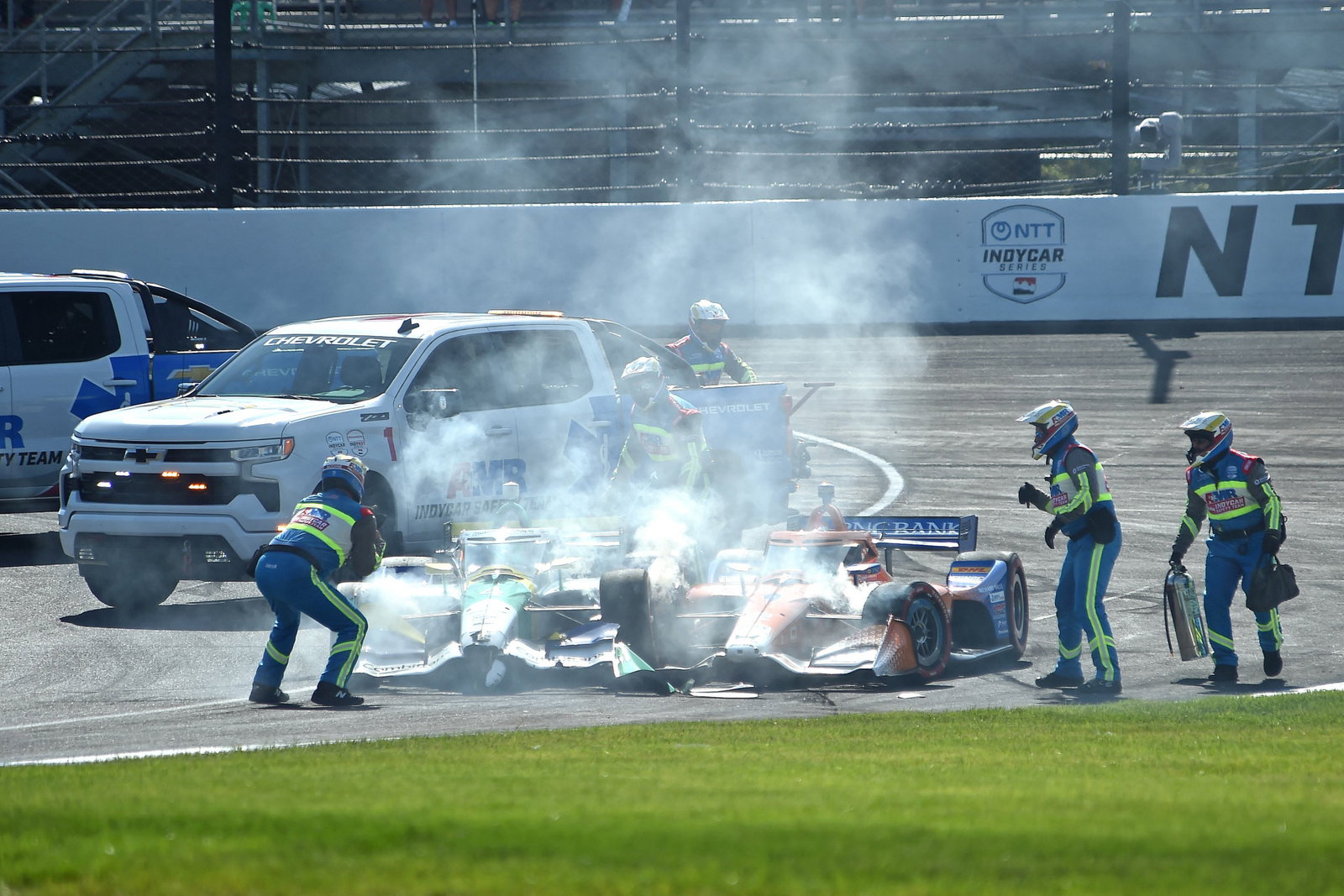 Dixon pulls off incredible Indianapolis comeback from crash
