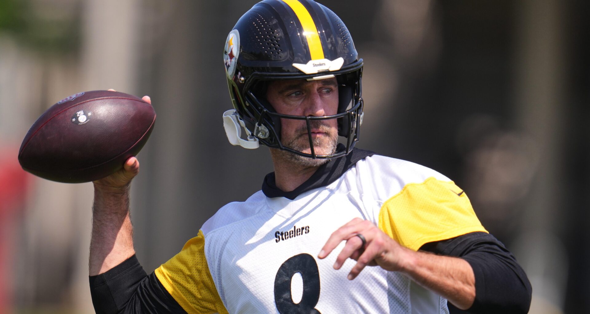 Aaron Rodgers Plans to Retire After 2026 NFL Season, Explains Decision to Return to Steelers