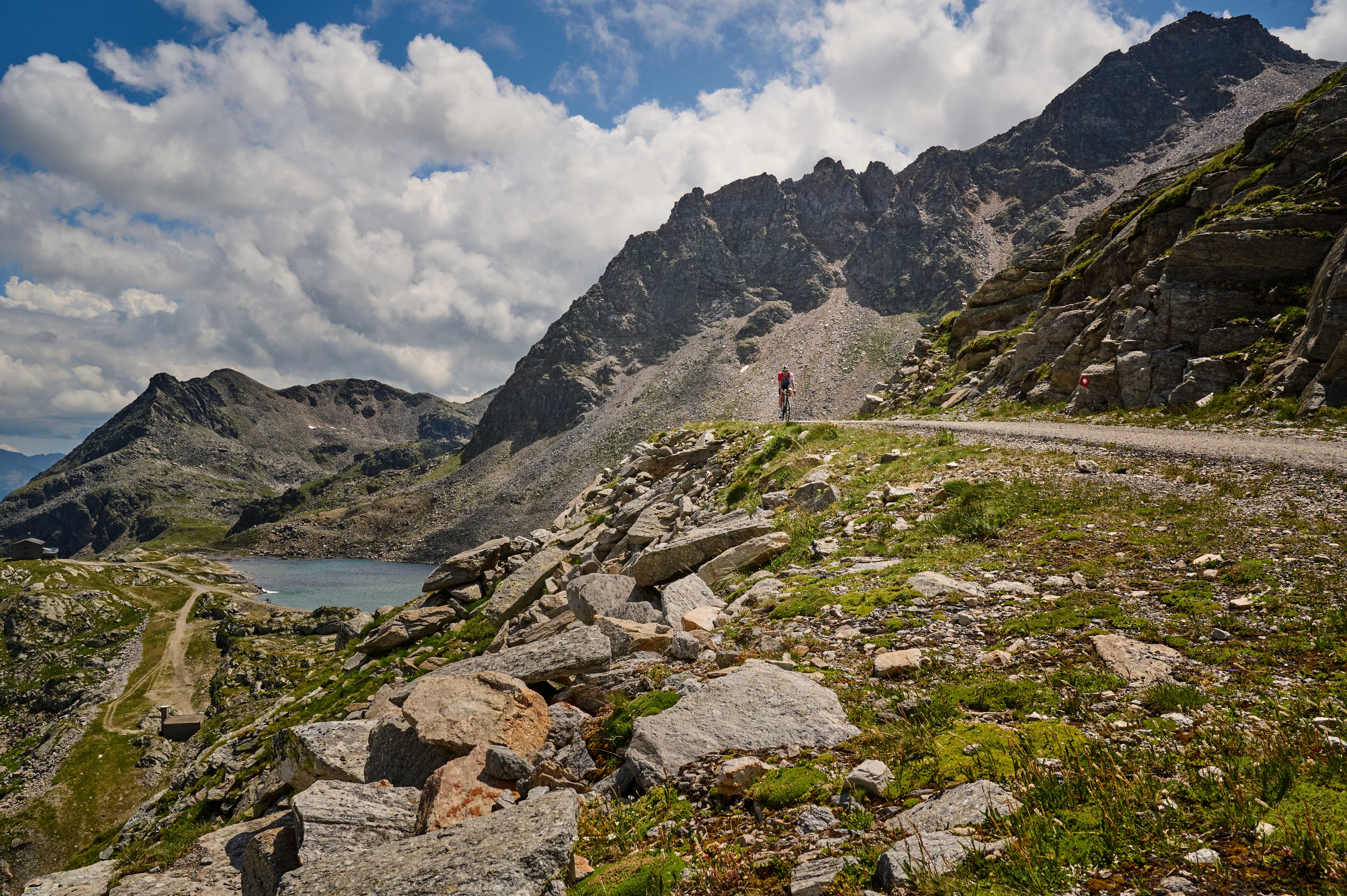 Simon Warren riding in the Austrian Alps