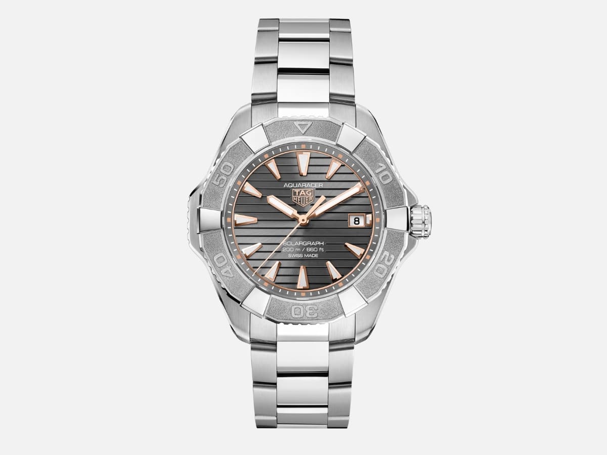 Tag heuer aquaracer professional 200 solargraph