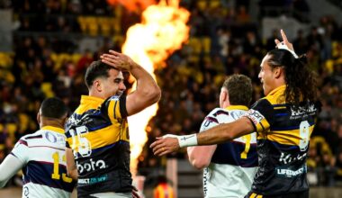 Hurricanes v Highlanders live updates: Super Rugby Pacific, week 15 clash