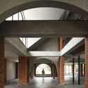 © Niveditaa Gupta Studio ALT / Rushnaiwala Architects - Interior Photography, Column, Concrete, Arcade