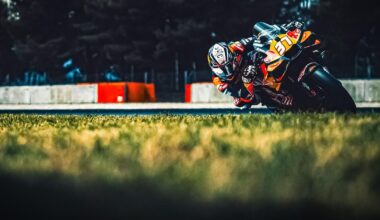 Acosta tops Barcelona Test as rain stops play, Martin crashes