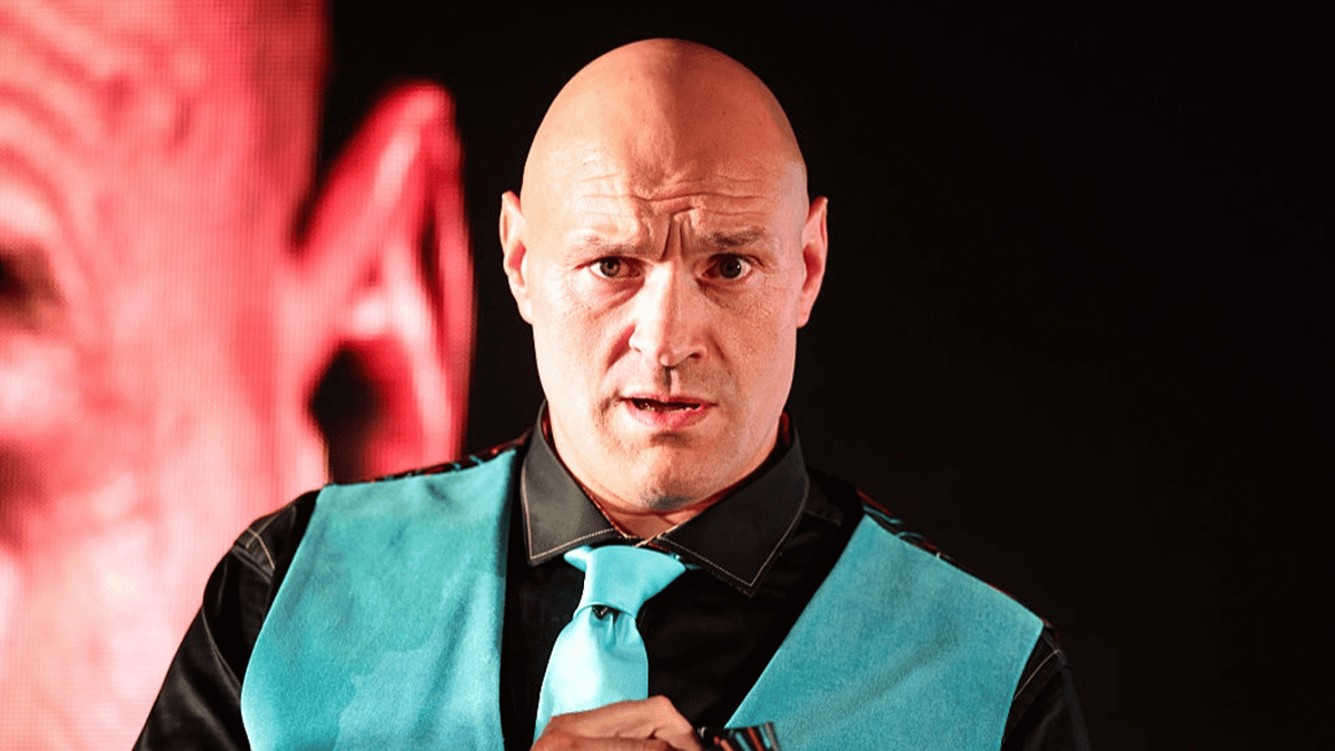 Tyson Fury gives emotional wedding speech after telling Venezuela 'not to do it'