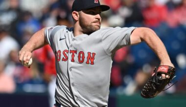 Cubs sign All-Star closer Liam Hendriks to minor-league deal: Sources