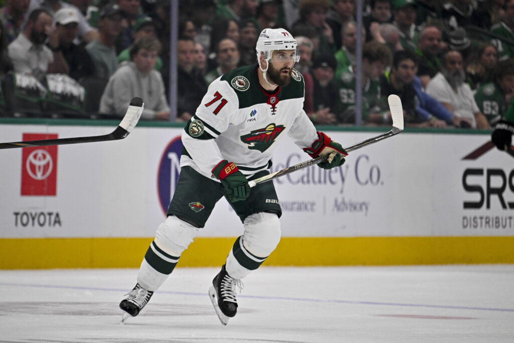 Snapshots: Foligno, Legault, KHL – Pro Hockey Rumors