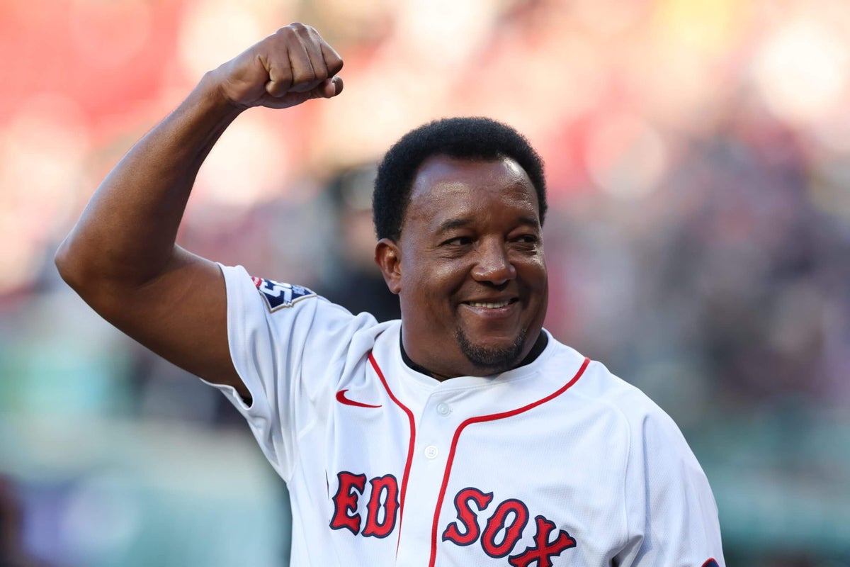 Pedro Martínez dismayed over Jason Varitek reassignment: ‘Tek means so much to this city’