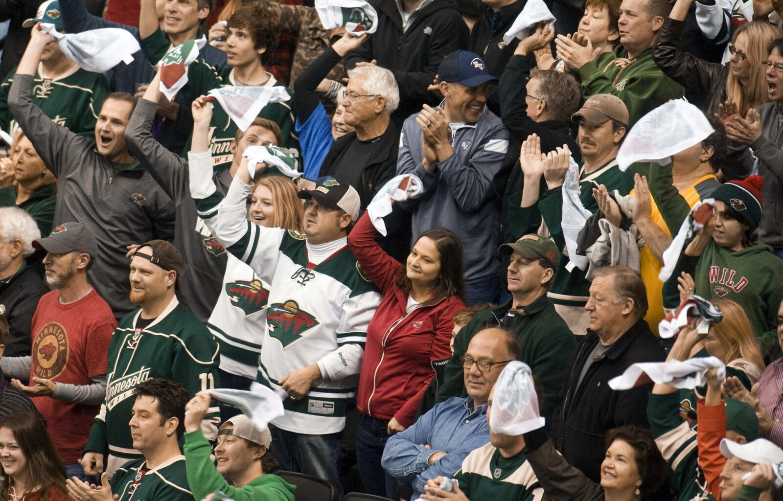 Which Teams Have the NHL’s Top 10 Goal Songs? – The Lead
