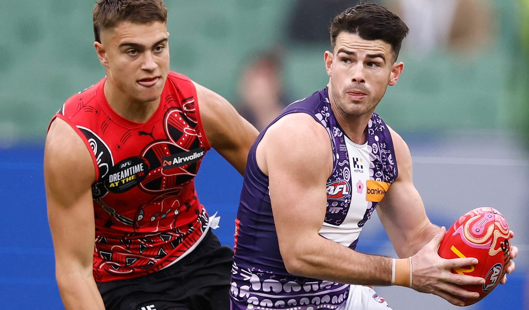 Final teams in as Dockers take on Bombers. Follow LIVE