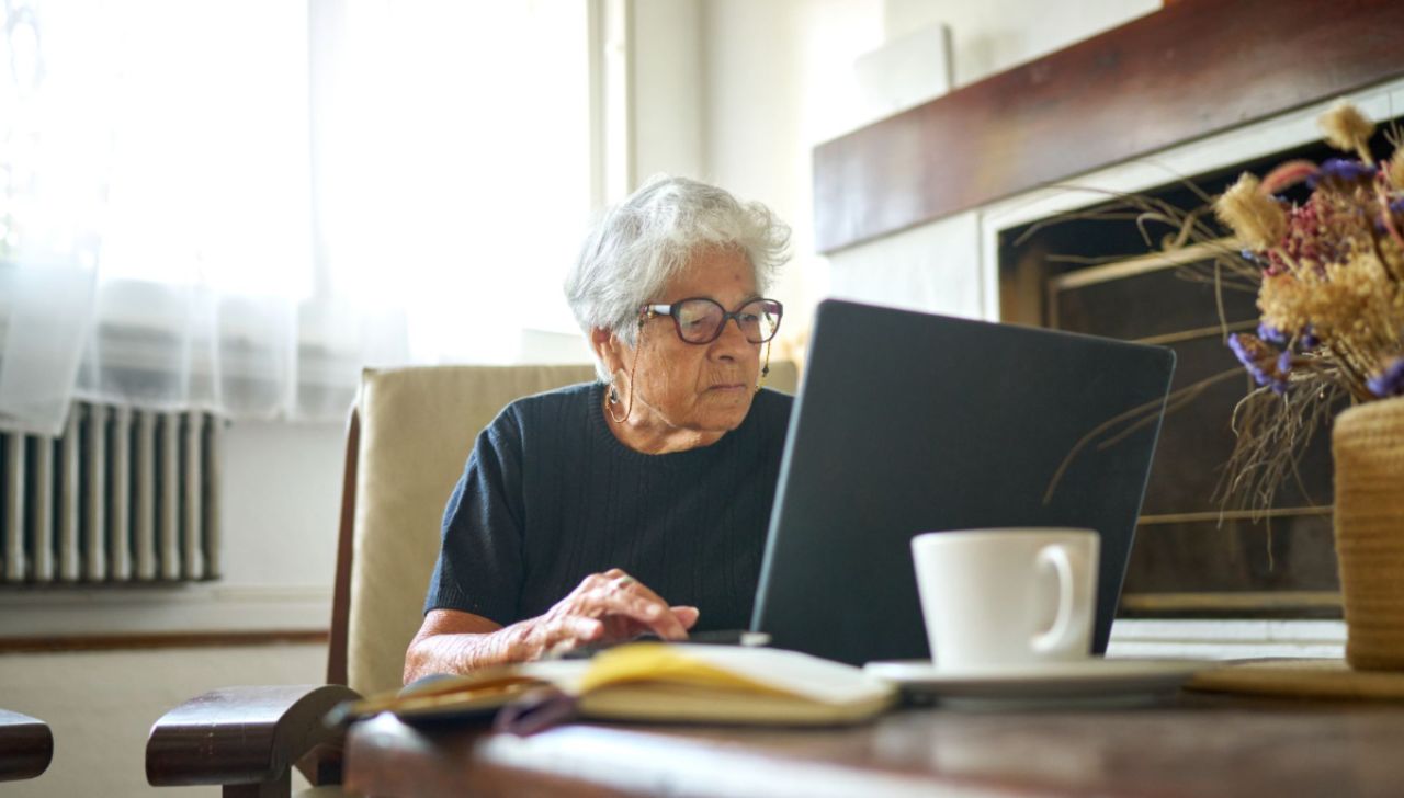 Virtually easing transitions of care
