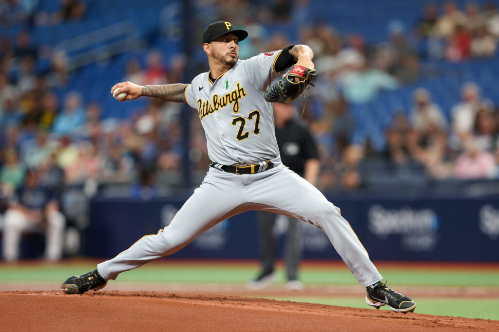 Vince Velasquez Elects Free Agency