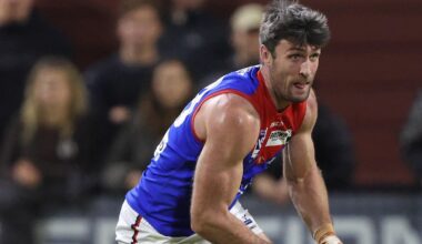 Four-club ruck calls time on decorated career