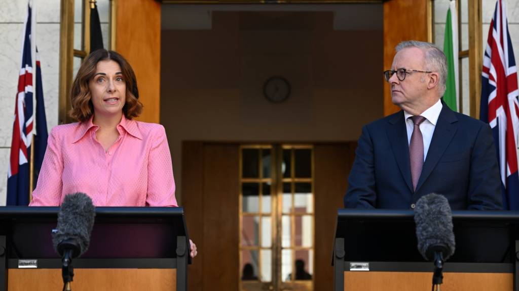 Labor responds to Murphy report during budget lock-up