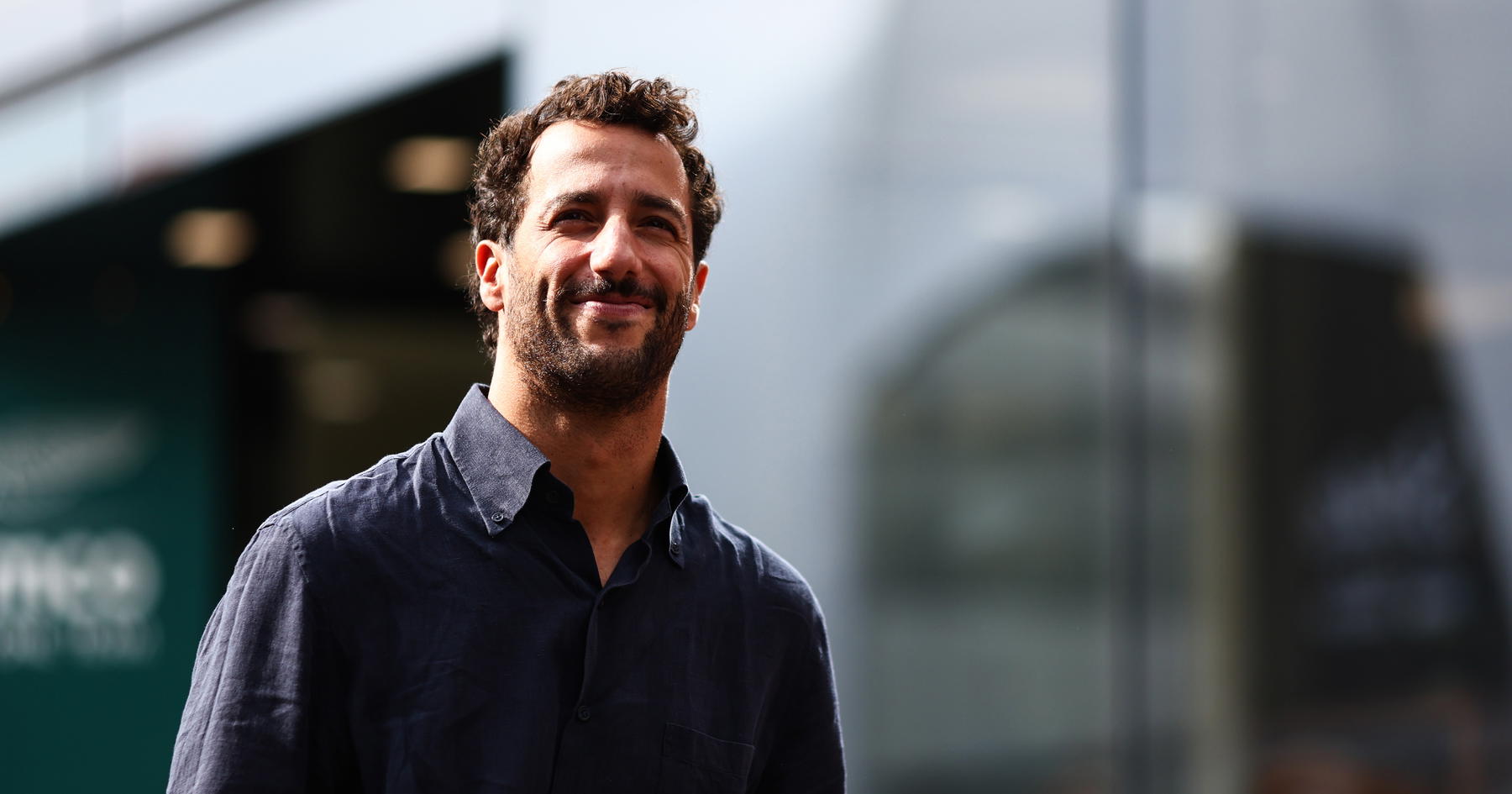 Daniel Ricciardo leaves door open for racing return