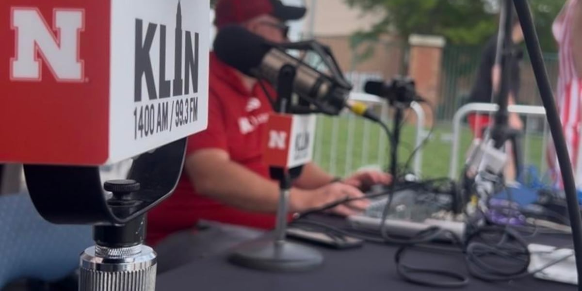 Local radio host honors 18 year promise to camp outside Lincoln Regional
