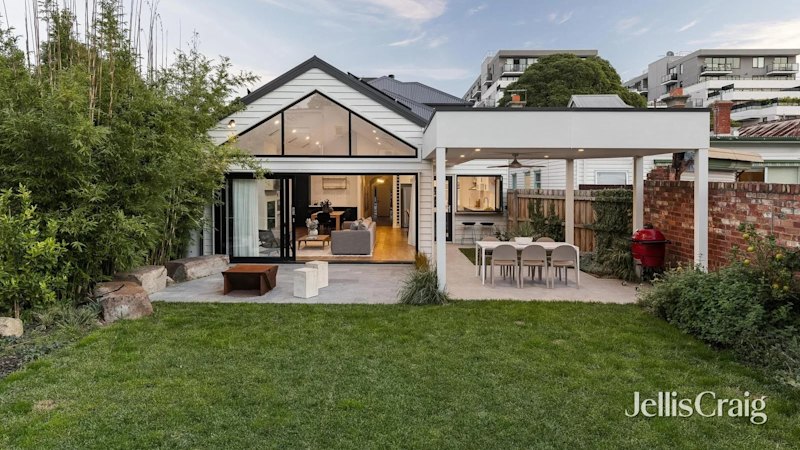Melbourne light-filled homes: Five homes that have natural light and open-plan living