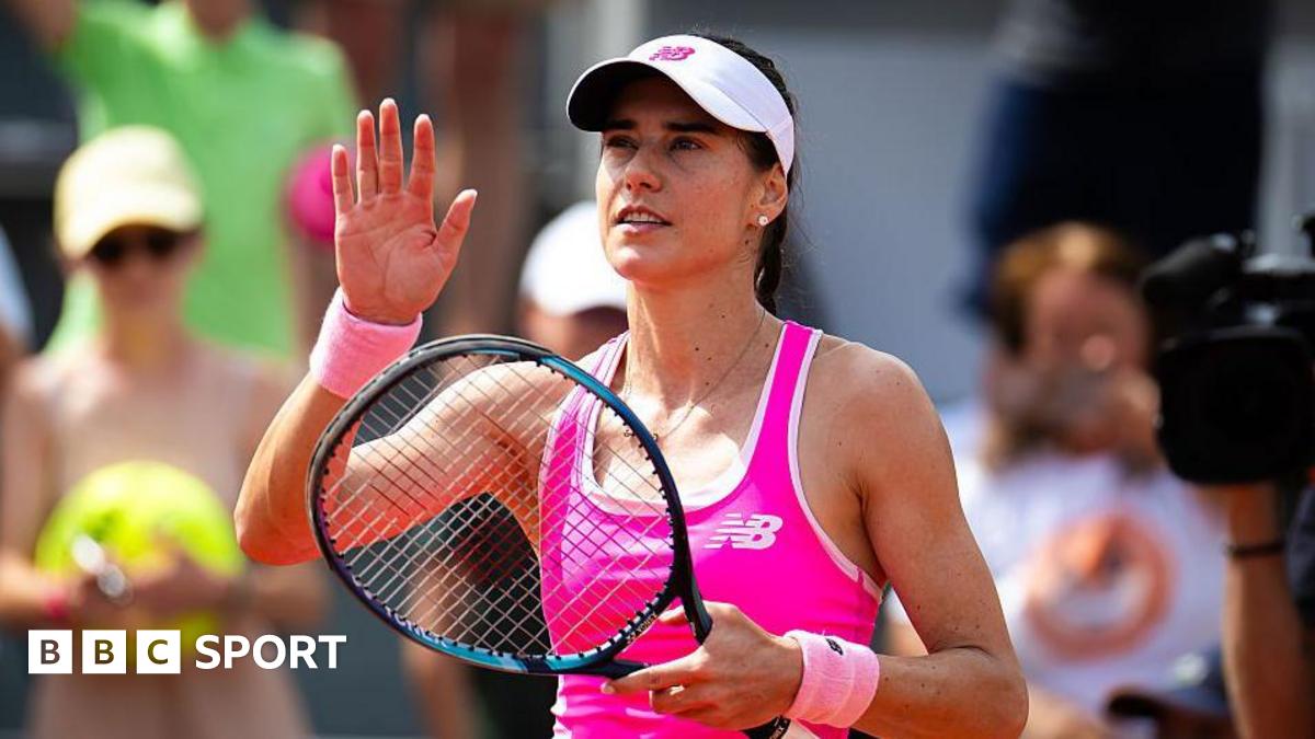 Sorana Cirstea celebrates beating Solana Sierra at the French Open
