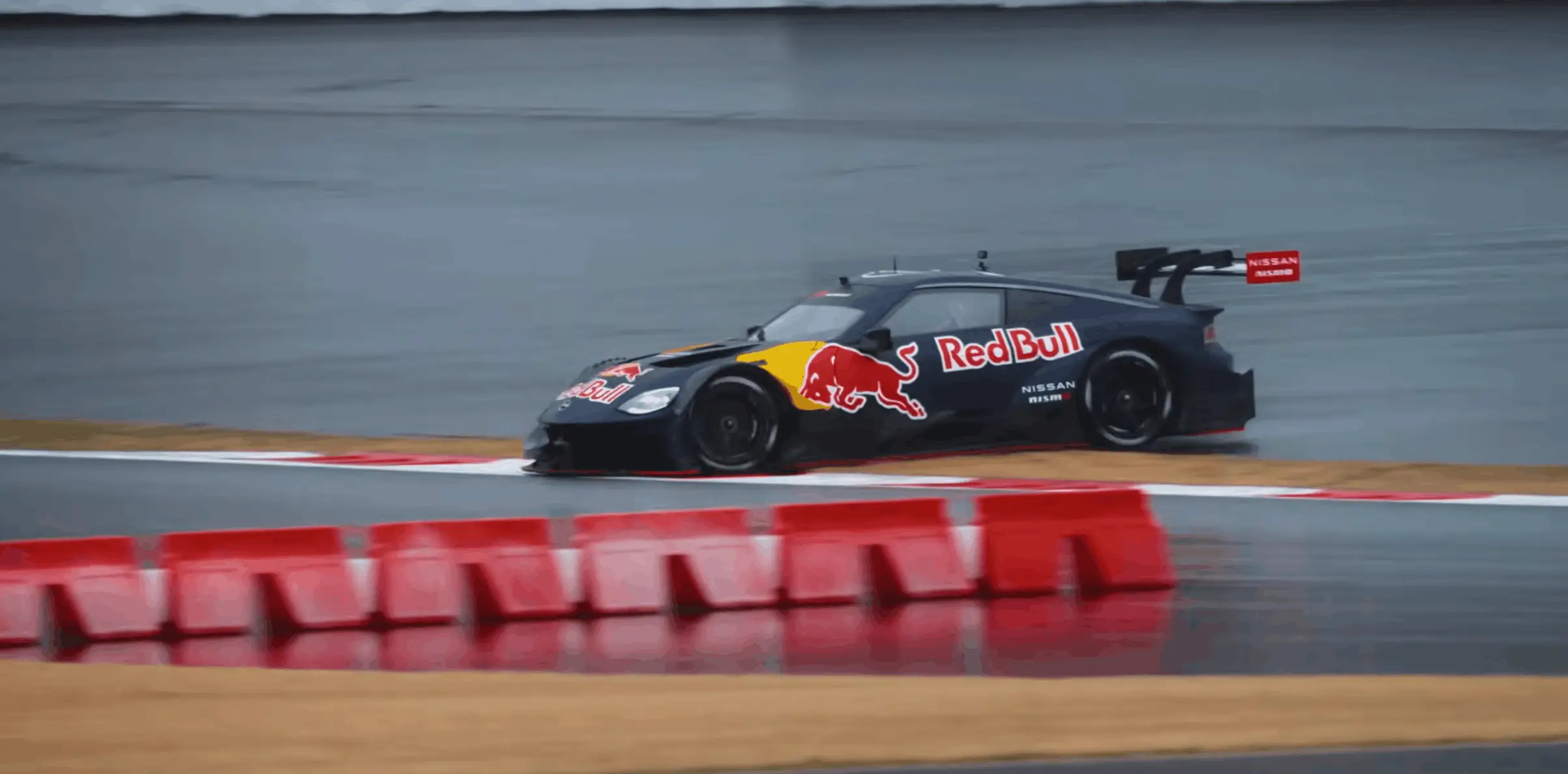 Verstappen took time - precisely under a lap - to get used to a brand-new car (Image: Red Bull)